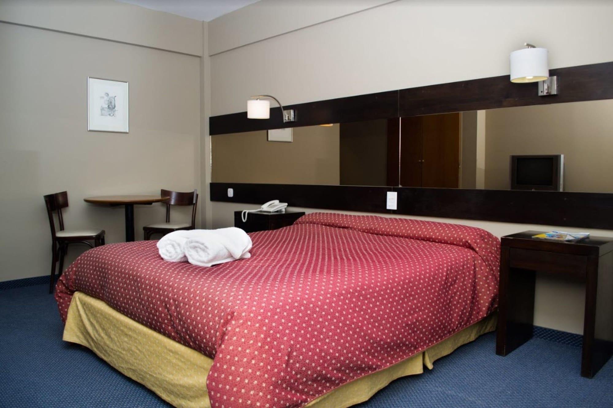 Marcopolo Suites Calafate El Calafate Exterior photo